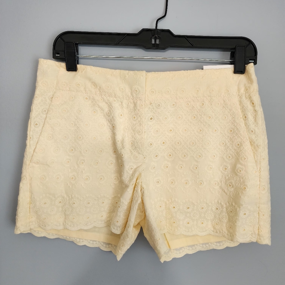 LOFT Yellow Garment. SIZE 00  L12 .W15 .HIP 18 .RISE 10. A2